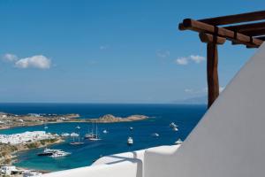 Villa Ammonite with heated pool by Diles Villas