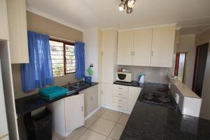 Surf and Sand - Breakerview