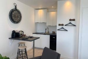 Appartements Le petit loft - Studio - WIFI - Coeur de ville - Parking : photos des chambres