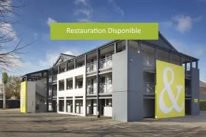 B&B HOTEL Lyon St Priest - 德希内斯·尚皮埃