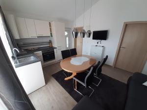 Apartments Diana Vinišće