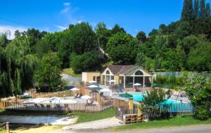 Campings Les gites de Sarlat : photos des chambres