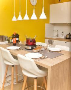 APPARTEMENT ENTRE GENÈVE ET CHAMONIX AU PIED DES MONTAGNES