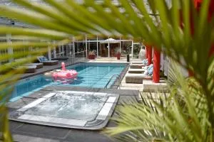 阿尔勒广场酒店 - 贝勒加德