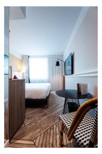 Hotels The Originals Boutique, Hotel Maison Montmartre, Paris : photos des chambres