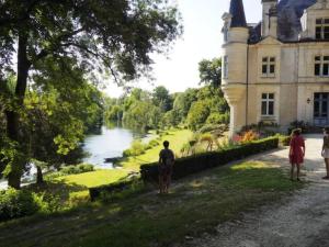 Maisons de vacances Chateau des Loups - Les Cedres Bleus : photos des chambres