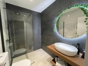 MiluiSuites Loft and Spa Catedral.