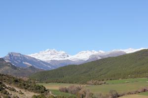 Preciosas Vistas a La Montaña, Luminoso y Acogedor