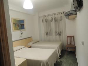 Hostal Cumbre - Ubytování bez kategorie ve městě Zaragoza