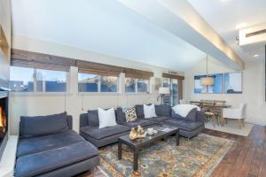 Graysill 203 - Graysill Hollow