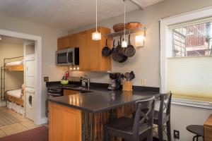 Viking Lodge 109 - Viking Venue