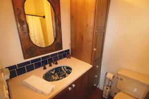 Closson Studio - Stylish - Near Plaza - Queen bed