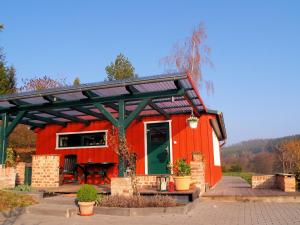 Detached holiday home in the Harz with wood stove