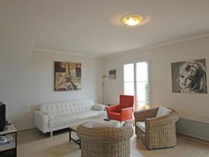Luxurious Home in Les Issambres with Swimming Pool