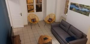 Appartements nid douillet 4places 2lits coeur de ville logement Hote-Zen wifi : photos des chambres