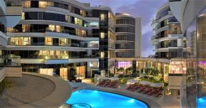 Majestic Arjaan by Rotana – Manama