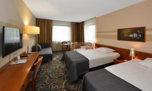 Family Room with Bath room in City Hotel