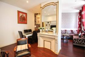 Grand appartement pour 4 personnes Cours Lieutaud