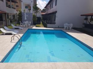 Casa 44(Amplos), Cond. fechado com piscina-150m2