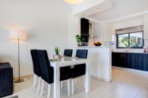 One Bedroom Apartment in Albur Village 1R