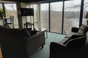 Unit 102 - Treeloft 3 Bedroom Villa