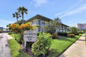 Two-Bedroom Apartment room in Seabreeze West A-6
