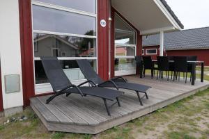 Resort 2 Beach House B 120