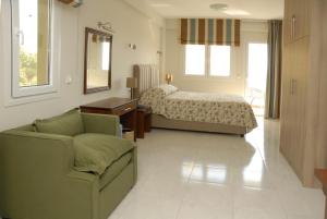 Suite Sea View room in Orizontas Residencies