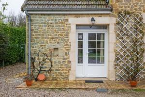 Maisons de vacances Gite Barbey : Maison 1 Chambre