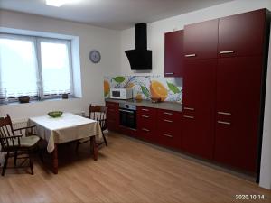 Apartment O3 - Gehobene 6-Zimmer Wohnung 180qm für 1-7 Personen 1x DZ 1x ZZ 3x EZ