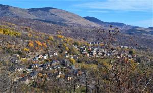 Casa de pueblo con patio en Dorres