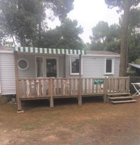 Campings Mobile Homes by KelAir at Camping Sylvamar : photos des chambres