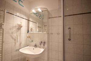 Residenz Dünenstraße by Rujana