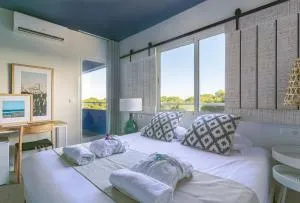 YOU & CO. Saler Beach Boutique - Valencia