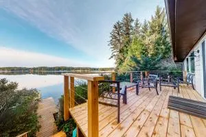 Lazy House - Reedsport