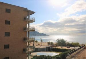 Castell Joncar,30 M de la playa, 1era linea de mar, vista al mar - 3hvězdičkové hotely ve městě Roses