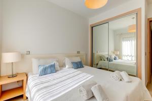 One Bedroom Apartment in Albur Village 1A