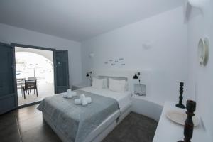 Ostria Studios & Apartments Paros Greece