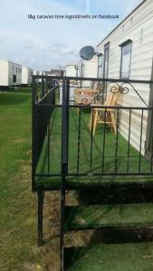 L&g caravan hire 4 BERTH CORAL BEACH GEN FAMILYS ONLY AND LEAD PERSON MUST BE OVER 30