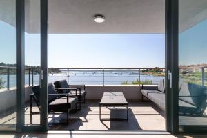 Vizula Sunset F - Noa & Aurelia Maris