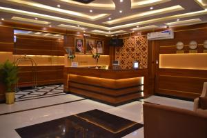 دوز للشقق المخدومة