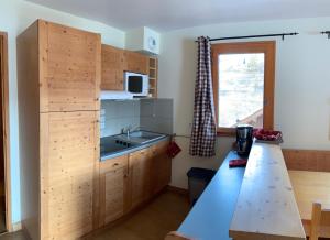Appartements Boost Your Immo Vars Chalet Des Rennes 210 : photos des chambres