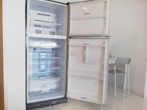 Puchong Skypod Residence, 1-4pax unit, Walking Distance to IOI Mall, 10min Drive to Sunway