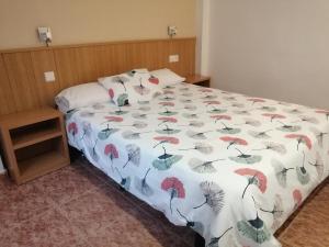 Double or Twin Room room in Hostal Andrés