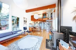 Coleman Creek House - Bay City