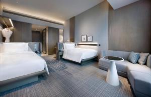 Crowne Plaza Shenzhen World Exhibition and Convention Center by IHG