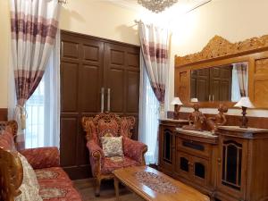 TAMA Guesthouse 16 People for Family or Group