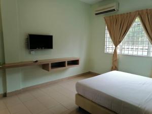 S2 Hotel