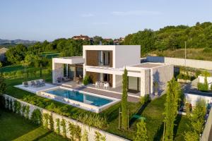 Villa Adoral 