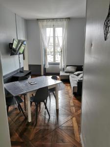 Appartements appartement avec vue sur cathedrale classe de tourisme 3 etoiles : photos des chambres